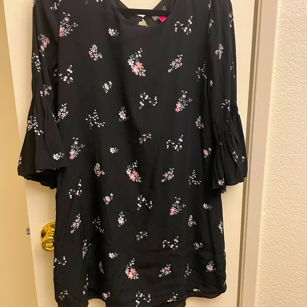 Vince Camuto Black Floral Dress
